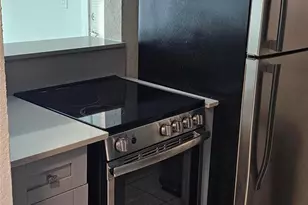 54 Isle of Venice Dr, Fort Lauderdale, FL 33301 - Photo 5