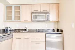 2670 E Sunrise Blvd, Fort Lauderdale, FL 33304 - Photo 7