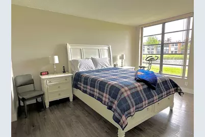 5609 Coral Lake #109, Margate, FL 33063 - Photo 13