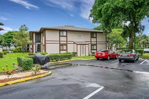 9968 N Belfort Cir, Tamarac, FL 33321 - Photo 33