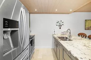 40 NE Plantation Rd, Stuart, FL 34996 - Photo 3