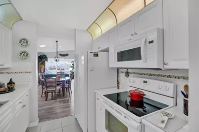 500 Grove Isle Circle #202, Vero Beach, FL 32962 - Photo 15