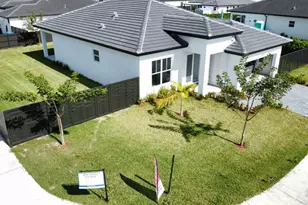 16677 SW 292nd St, Homestead, FL 33033 - Photo 5