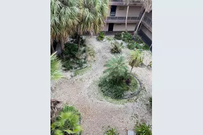 2850 Somerset Drive #404L, Fort Lauderdale, FL 33311 - Photo 11