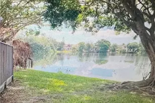 3330 Spanish Moss Terrace, Lauderhill, FL 33319 - Photo 13