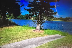 3330 Spanish Moss Terrace, Lauderhill, FL 33319 - Photo 23