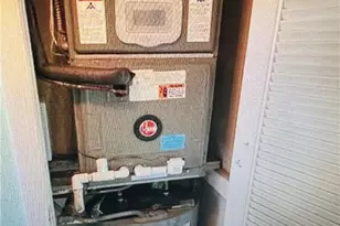 3330 Spanish Moss Terrace, Lauderhill, FL 33319 - Photo 7