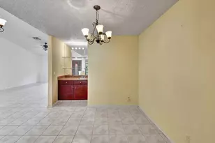 5105 Arbor Glen Cir, Lake Worth, FL 33463 - Photo 9