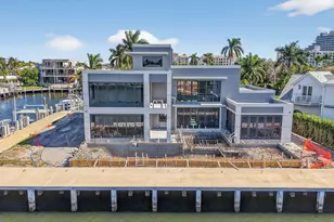 3025 NE 25th St, Fort Lauderdale, FL 33305 - Photo 3