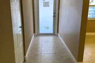 7680 NW 18th St, Margate, FL 33063 - Photo 7