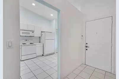 5876 Regal Glen Drive #201, Boynton Beach, FL 33437 - Photo 7