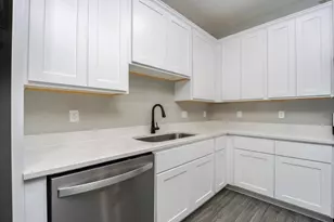 5406 Gladness Ct, Fort Pierce, FL 34947 - Photo 5