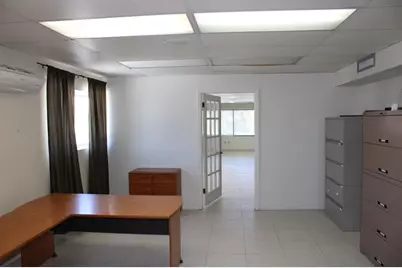 17 SE 24th Avenue, Pompano Beach, FL 33062 - Photo 5