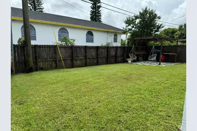 2310 NW 2nd Street, Pompano Beach, FL 33069 - Photo 21