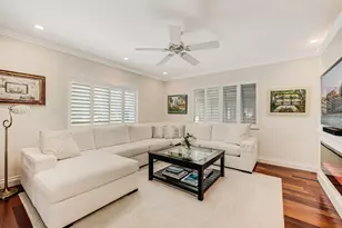 2140 NE 24th St, Wilton Manors, FL 33305 - Photo 5