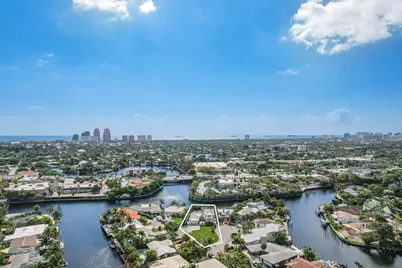 2140 NE 24th Street, Wilton Manors, FL 33305 - Photo 65