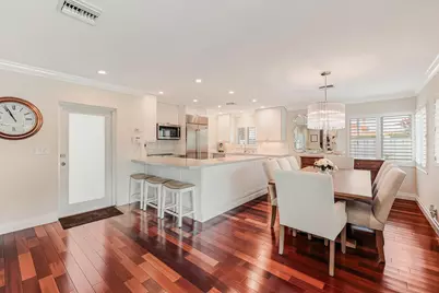 2140 NE 24th Street, Wilton Manors, FL 33305 - Photo 13