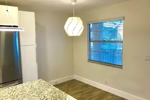 300 SW 134th Way, Hollywood, FL 33027 - Photo 11