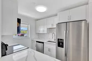 300 SW Golfview Terrace, Boynton Beach, FL 33426 - Photo 9