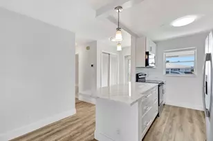 300 SW Golfview Terrace, Boynton Beach, FL 33426 - Photo 11