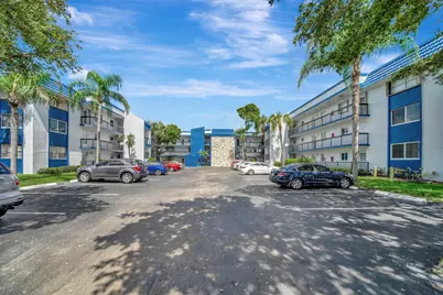 3100 Holiday Springs Boulevard #305, Margate, FL 33063 - Photo 3