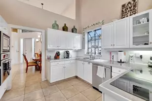 10201 Spyglass Way, Boca Raton, FL 33498 - Photo 3