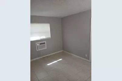 173 NW 42nd Street, Oakland Park, FL 33309 - Photo 3