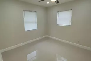 1809 NW 13th Ct, Fort Lauderdale, FL 33311 - Photo 9