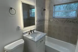 1809 NW 13th Ct, Fort Lauderdale, FL 33311 - Photo 9