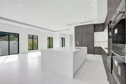 4524 Seagrape Drive #2 South, Lauderdale by the Sea, FL 33308 - Photo 15