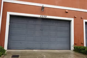 2299 NE 9th Ave, Wilton Manors, FL 33305 - Photo 27