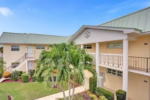 32 Colonial Club Dr, Boynton Beach, FL 33435 - Photo 29