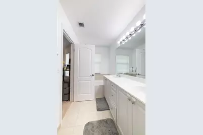 5769 Monterra Club Drive, Lake Worth Beach, FL 33463 - Photo 21