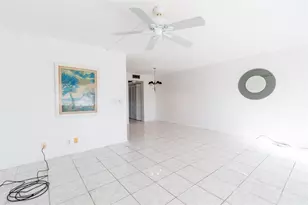 4035 Cambridge B, Deerfield Beach, FL 33442 - Photo 5