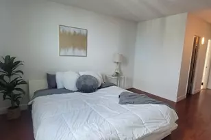 19380 Collins Ave, North Miami Beach, FL 33160 - Photo 7