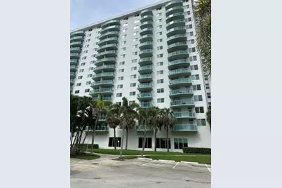 19380 Collins Avenue #1610, North Miami Beach, FL 33160 - Photo 1