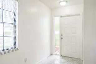 390 SW Colesbury Ave, Port Saint Lucie, FL 34953 - Photo 13