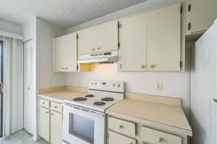 390 SW Colesbury Ave, Port Saint Lucie, FL 34953 - Photo 19