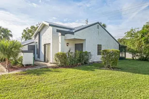 390 SW Colesbury Ave, Port Saint Lucie, FL 34953 - Photo 21