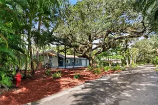 2211 SW 27th Terrace, Fort Lauderdale, FL 33312 - Photo 7