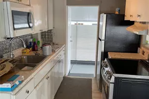 8700 SW 21st St, Davie, FL 33324 - Photo 7