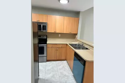 732 SW 106th Avenue, Hollywood, FL 33025 - Photo 17