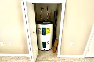 732 SW 106th Ave, Hollywood, FL 33025 - Photo 21