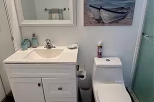 301 SE 3rd St, Dania Beach, FL 33004 - Photo 11