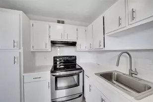 2555 NE 11th St, Fort Lauderdale, FL 33304 - Photo 5