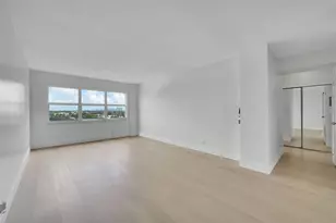 2555 NE 11th St, Fort Lauderdale, FL 33304 - Photo 3