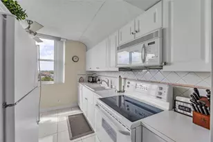 2639 N Riverside Dr, Pompano Beach, FL 33062 - Photo 19