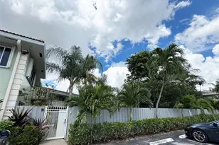 1423 Holly Heights Dr, Fort Lauderdale, FL 33304 - Photo 1