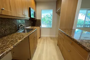 1423 Holly Heights Dr, Fort Lauderdale, FL 33304 - Photo 5