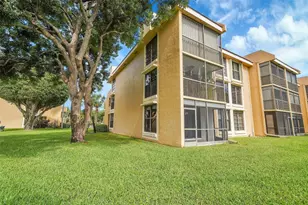 5801 Coral Lake Dr, Margate, FL 33063 - Photo 33